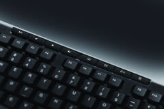 LOGITECH K270 Q TR Kablosuz Multimedya Siyah Klavye 920-003761