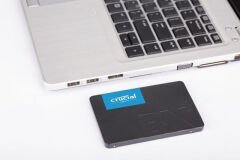 CRUCIAL 240GB BX500 2.5 540-500 MB-s SATA3 3DNAND SSD CT240BX500SSD1