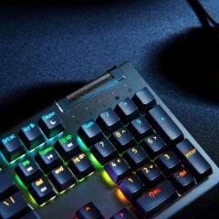RAZER BlackWidow V4 X Green Switch RGB Kablolu Mekanik Gaming Klavye