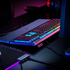 RAZER Ornata V3 RZ03-04461200-R3L1 RGB Mecha-Membrane Switch Kablolu Gaming